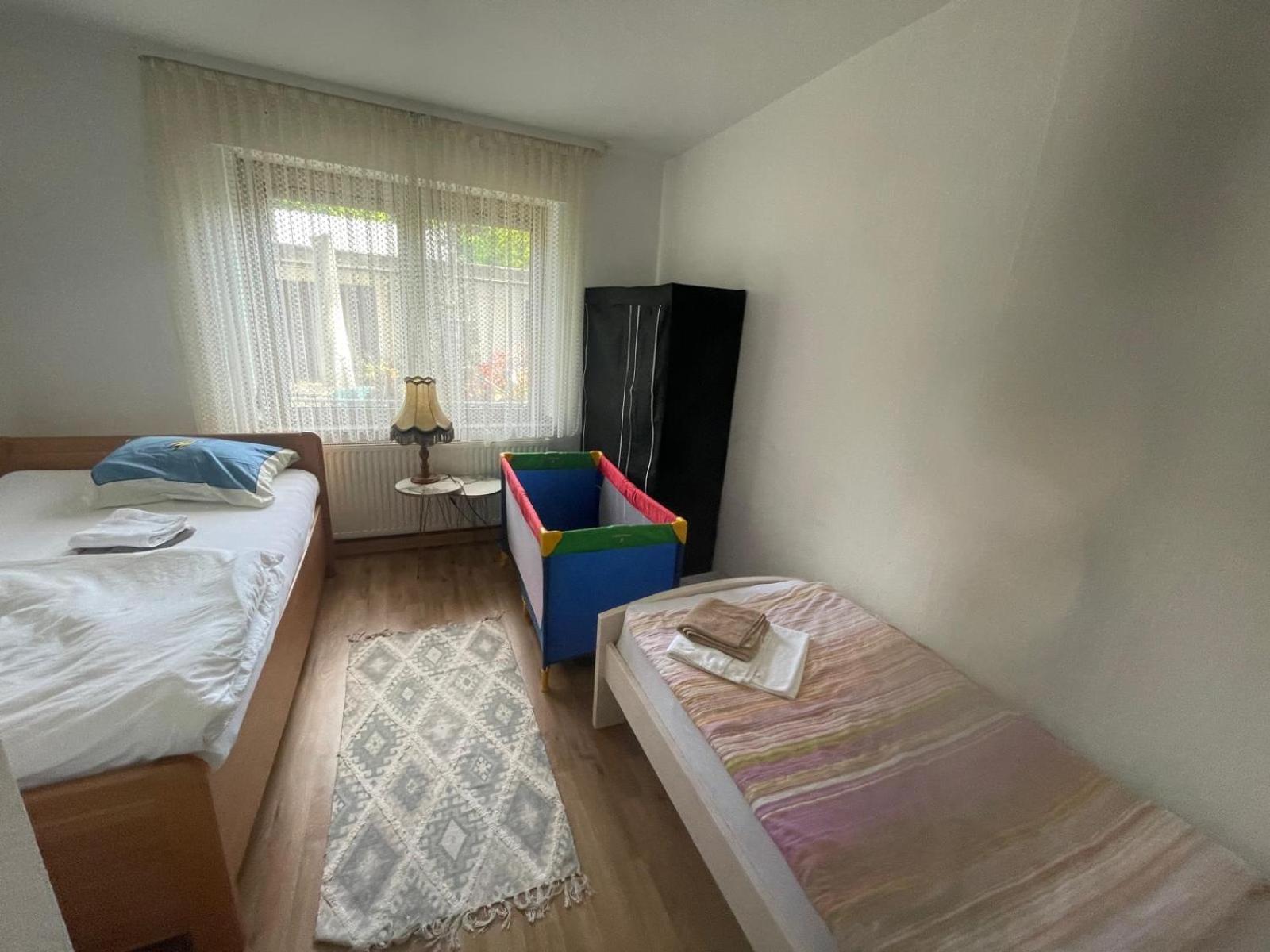 Mad Ferienwohnungen 2 Dortmund Exteriör bild